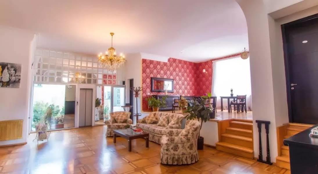 Alphabet Boutique Hotel Тбилиси Екстериор снимка