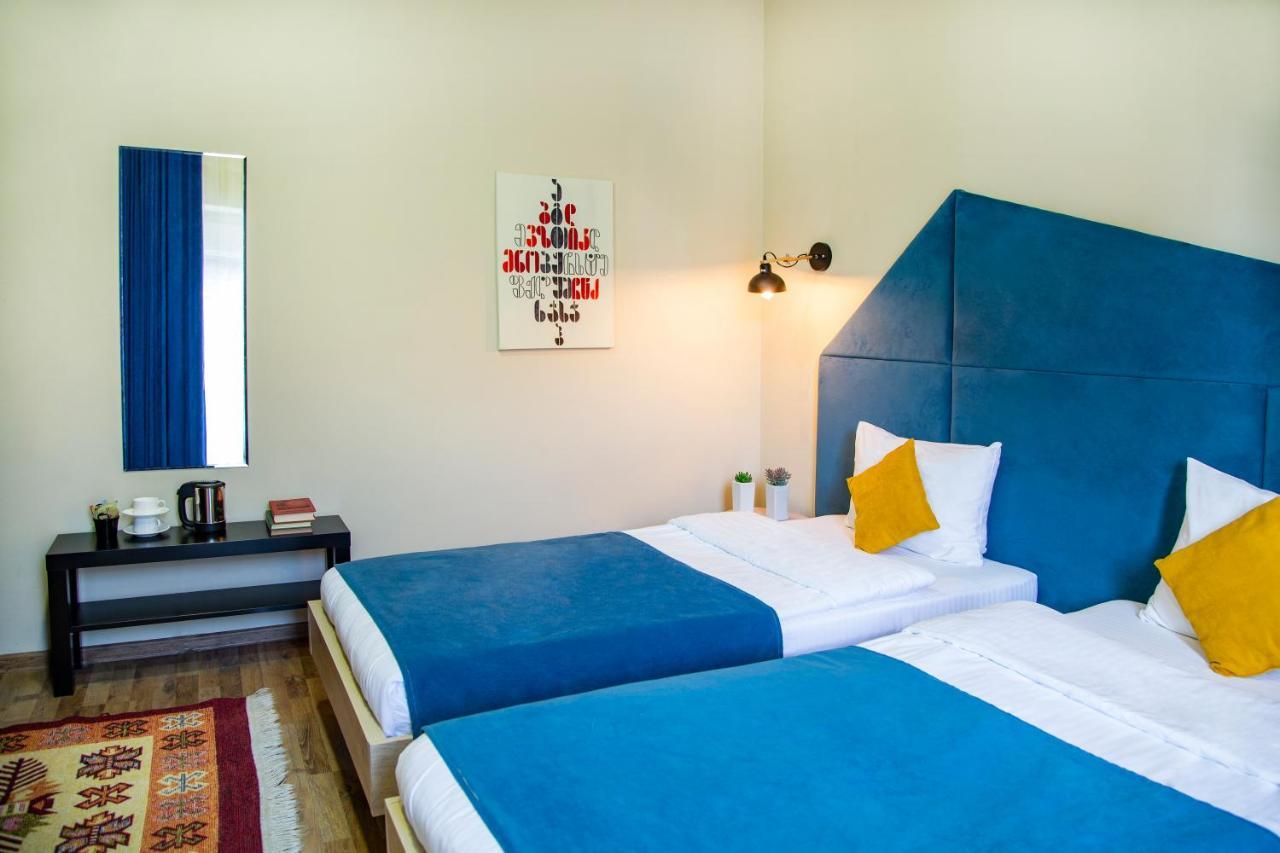 Alphabet Boutique Hotel Тбилиси Екстериор снимка
